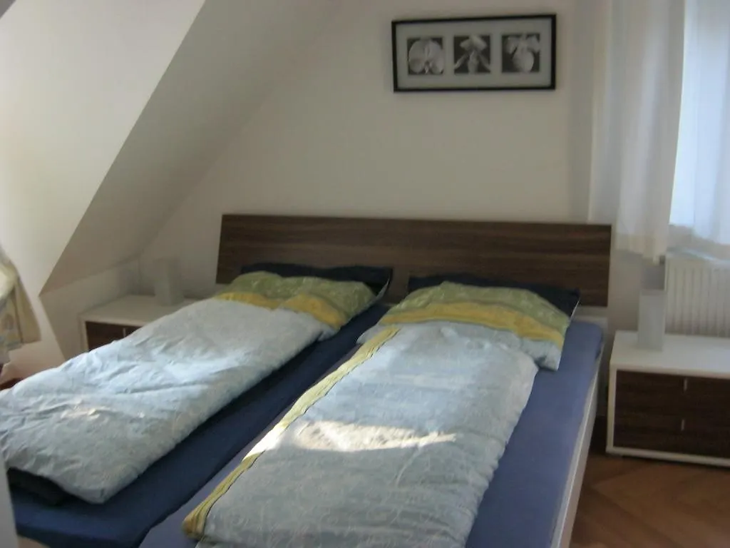 Berlin Family Apartments Mexiko-Platz 0*,  Deutschland